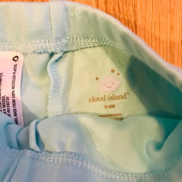 ๐ Onesie and Leggings Set - Picture 5 of 8